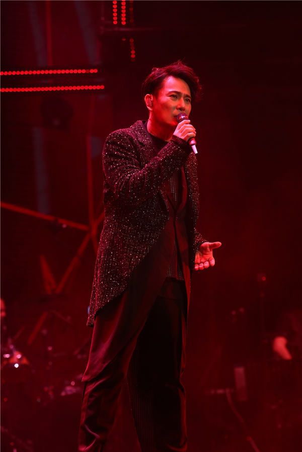 张信哲宁波站 (3).jpg