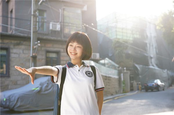 谭松韵《以家人之名》.jpg