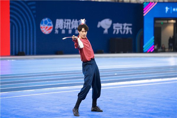 03.jpg