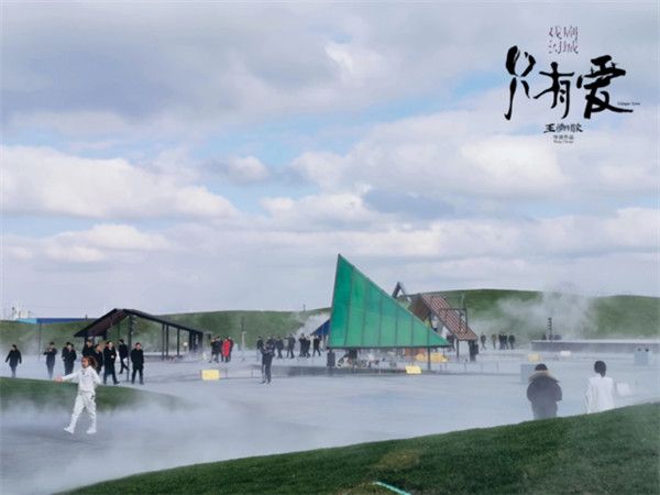 观众进场.jpg