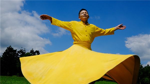 杨锦聪《陆拾•拾陆》今日上线 花甲之年再创新辑   