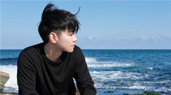 王睿首度担任音乐制作人 最新EP《最好的你》同名主打歌上线