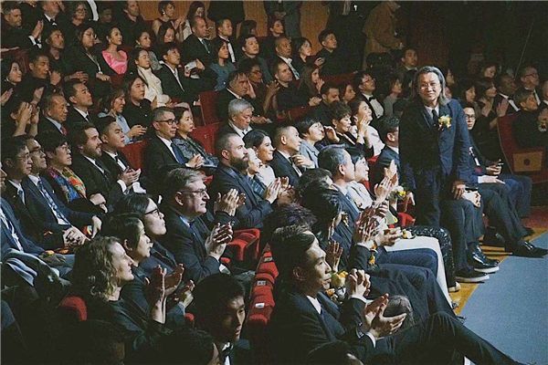 国际竞赛单元评审团主席导演陈可辛与观众交流.jpg