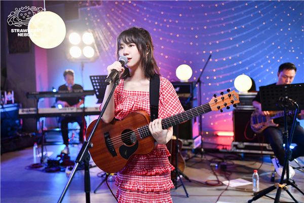 谢春花 (4).jpg