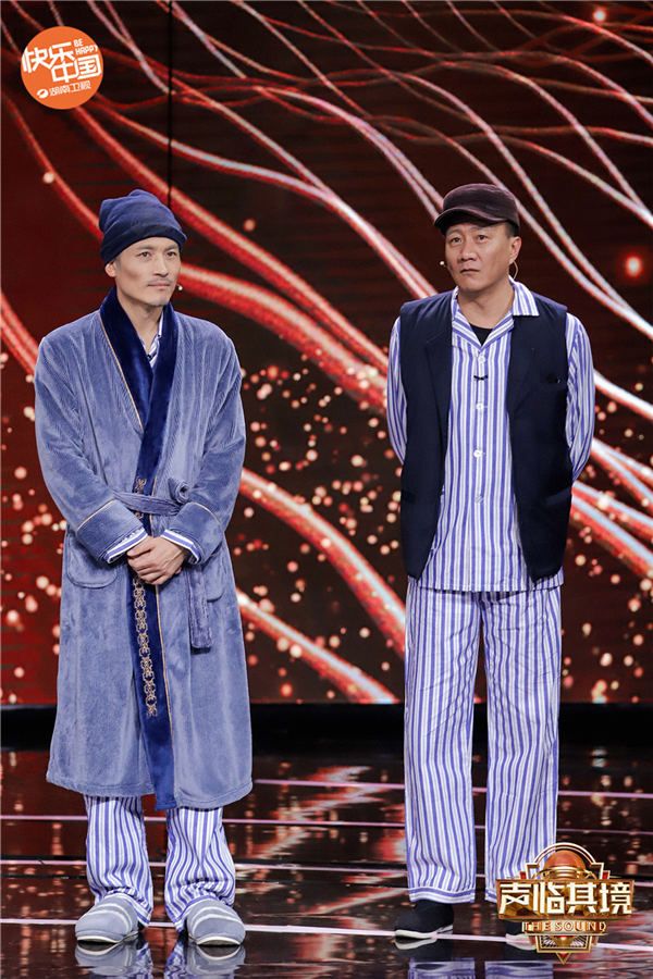 胡军耿乐讲述幕后故事.jpg