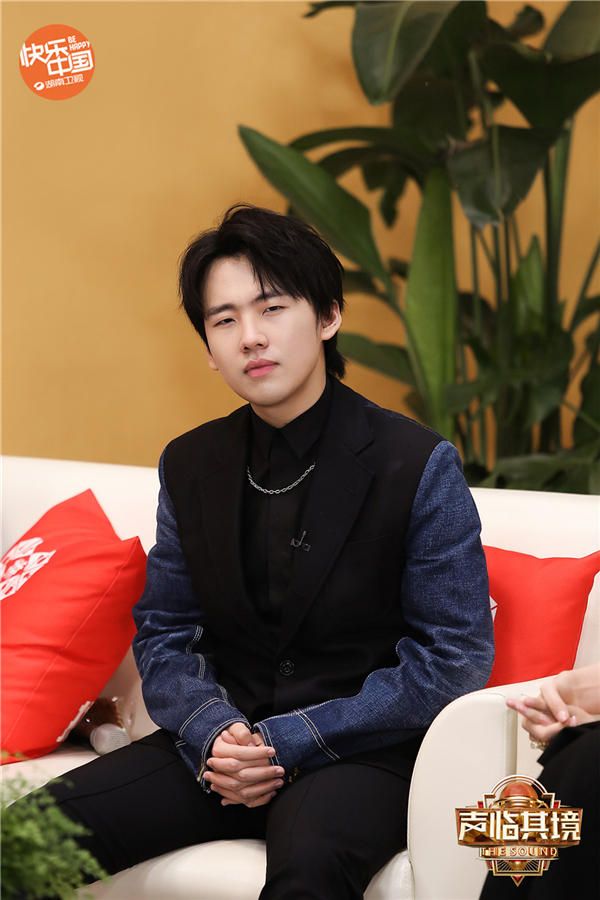郭麒麟参加年度声音盛典.jpg