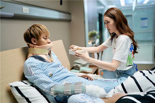 杨之楹变最强迷妹狂追爱豆.jpg