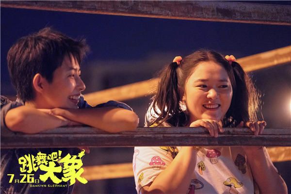 温暖姐妹情暖翻暑期档.jpg