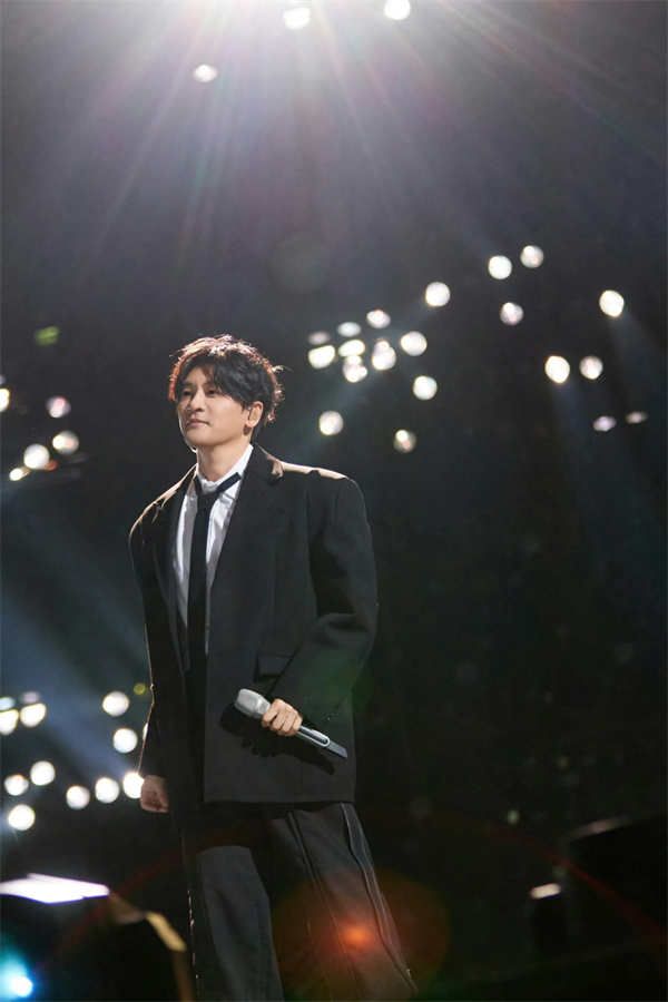 苏有朋《声生不息·华流季》展“全能”实力 《Susan说》戏曲唱腔获好评 (2).jpg