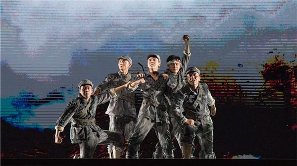 音乐诗剧《血沃中华》在京首演 魏健隆演绎浓厚爱国情