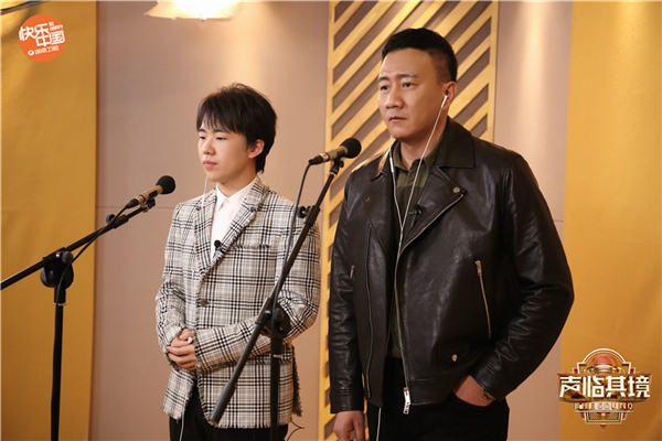 胡军郭麒麟配音准备.JPG