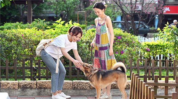 梁文音全新单曲《你存在》MV今日上线  歌曲重现梁文音最私密的一角