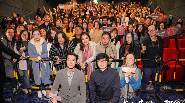 《南方车站的聚会》首日票房超4200万 获年度内地同类型最高