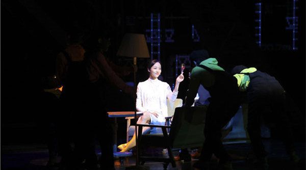 《白夜行》春夏巡演收官 韩雪优秀表现获赞誉无数
