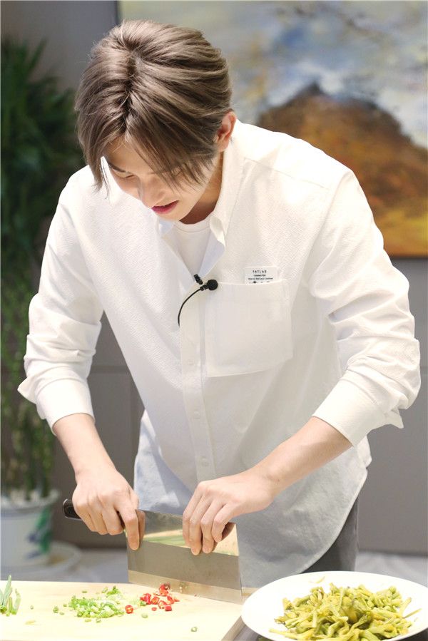符龙飞1.jpg