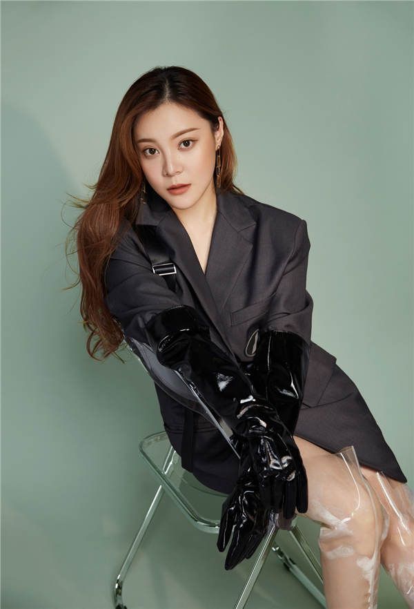 莫海婧写真.jpg