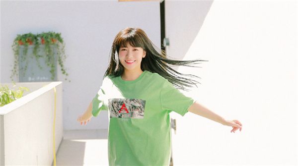 《横冲直撞20岁》收官 赖美云回忆成团过往泪洒现场