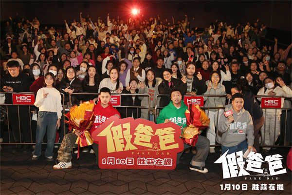 合影1.jpg