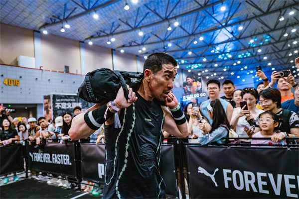 王千源HYROX单人赛挑战自己 这位运动“源”影帝也挺狠 (7).jpg
