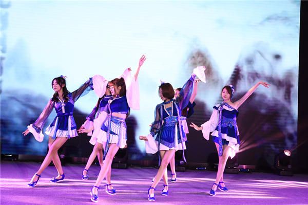 3sing女团古风表演.jpg
