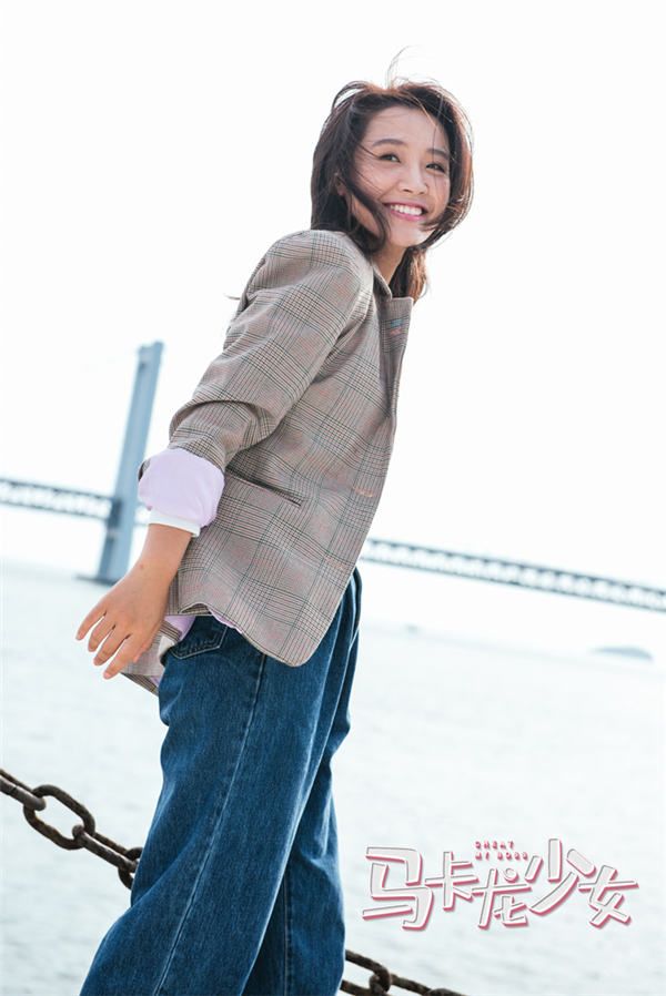 2.江楚楚笑容灿烂.jpg